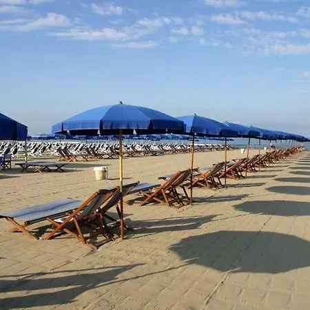 Stanza Angiolina Alloggio in famiglia Forte dei Marmi